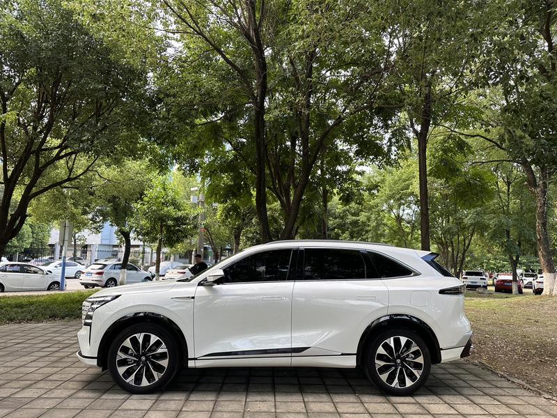 Changan CS75 PLUS - фото 3