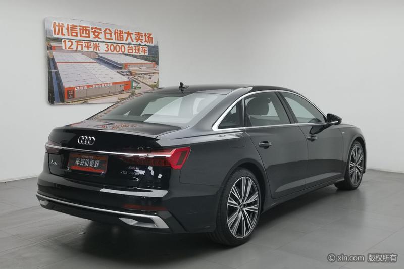 Audi A6L - фото 3