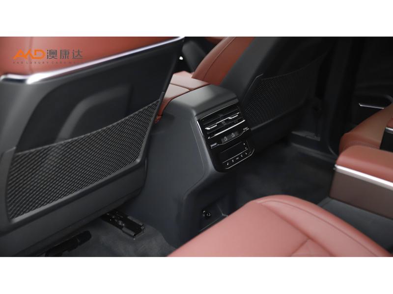 Audi Q6 - фото 4