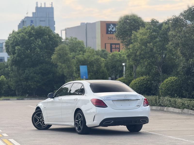 Mercedes-Benz C-Class - фото 3