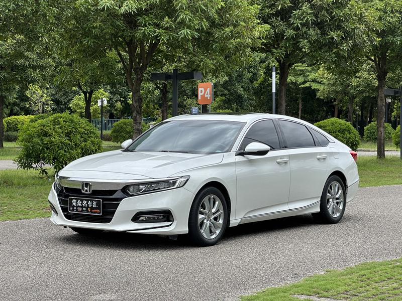 Honda Accord - фото 0
