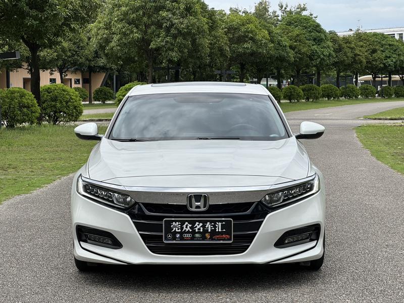 Honda Accord - фото 1