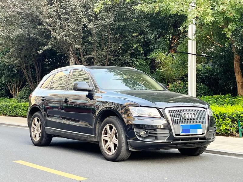 Audi A4L - фото 2