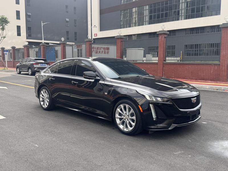 Cadillac CT5 - фото 2