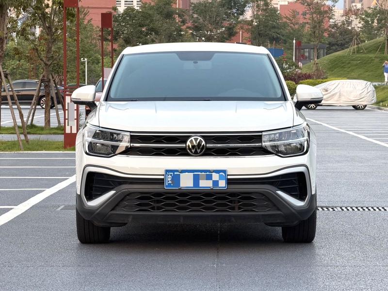 Volkswagen Tharu - фото 1