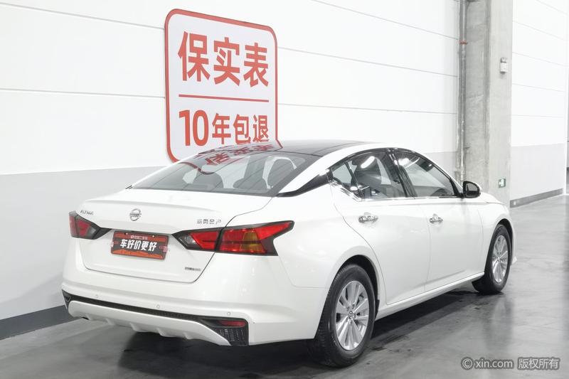 Nissan Teana - фото 3