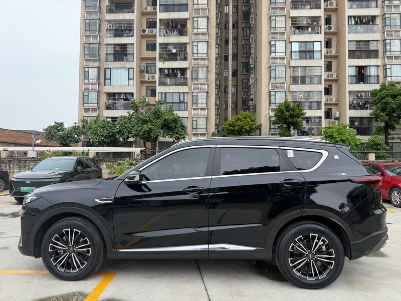Jetour X70 PLUS - фото 3