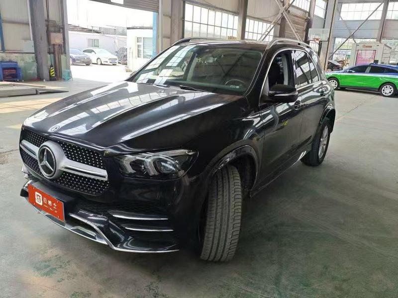 Mercedes-Benz GLE (Import) - фото 0