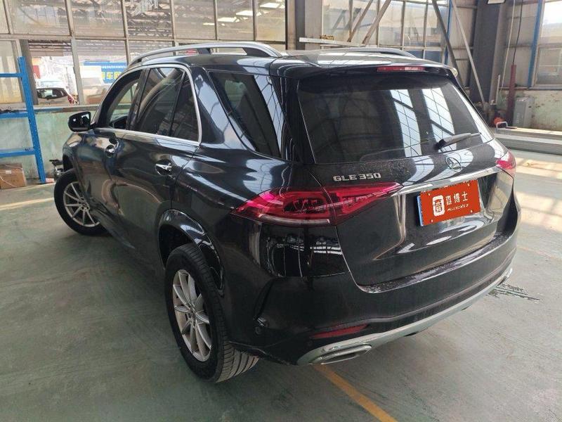 Mercedes-Benz GLE (Import) - фото 2