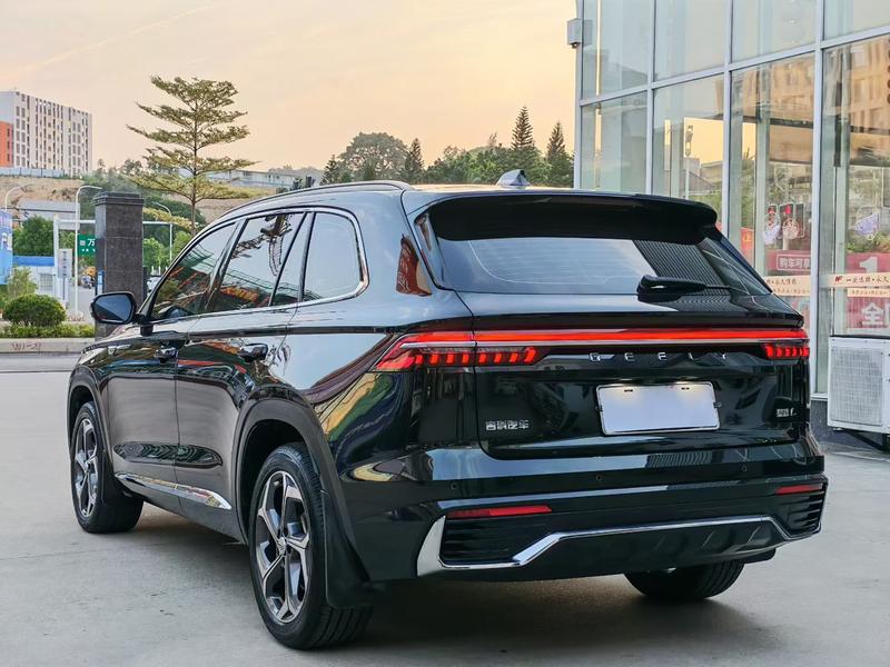 Geely Xingyue L - фото 3