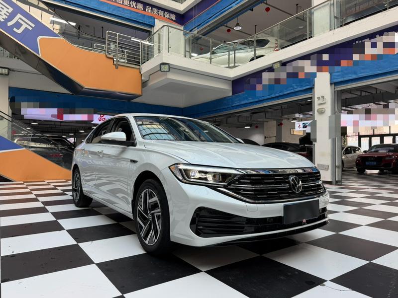 Volkswagen Sagitar - фото 2