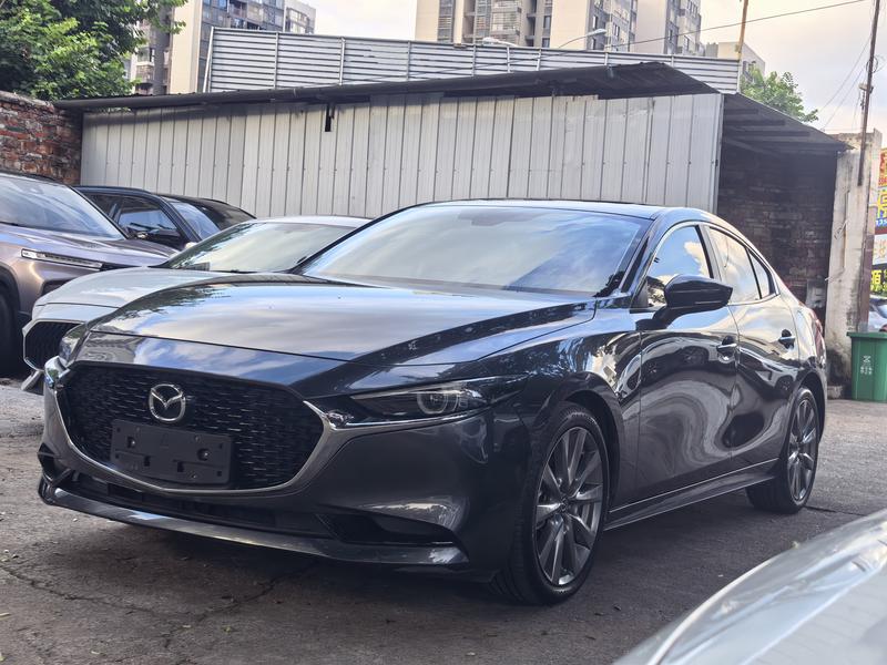 Mazda Mazda3 - фото 0