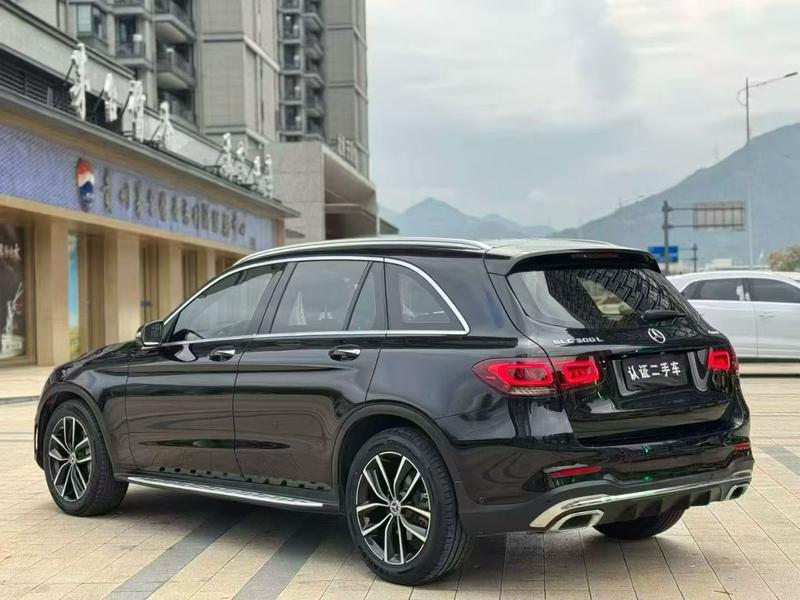 Mercedes-Benz GLC - фото 3