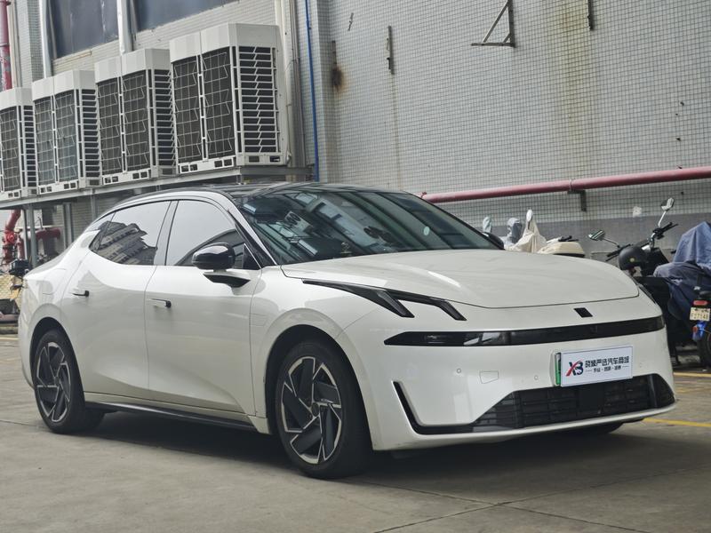 Lynk & Co 07 EM-P - фото 2