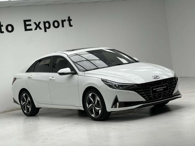Hyundai Elantra - фото 2