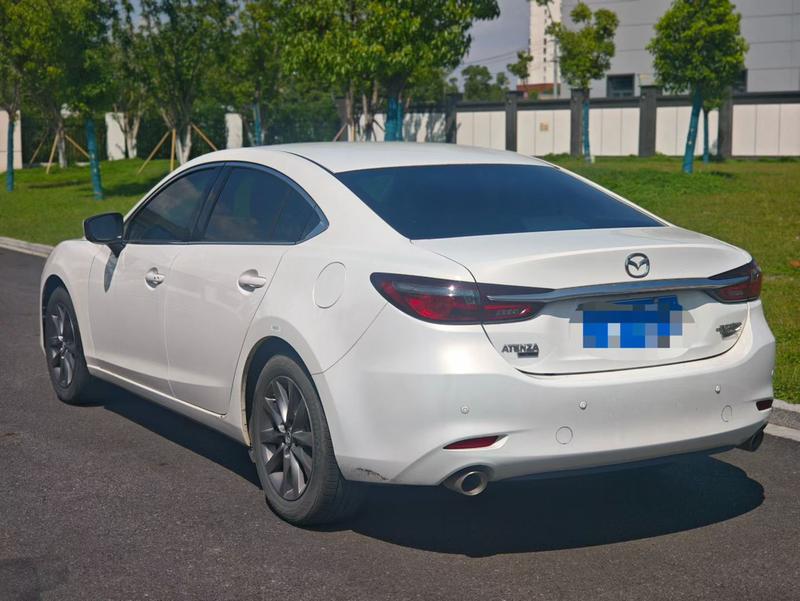 Mazda Atenza - фото 3