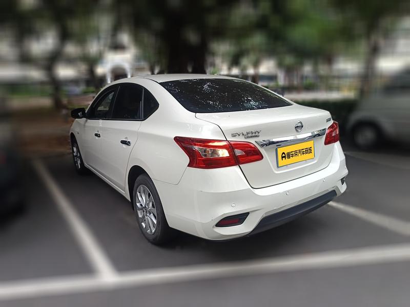 Nissan Sylphy - фото 3