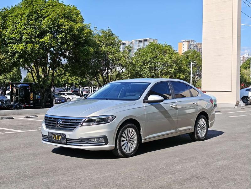 Volkswagen Lavida - фото 0