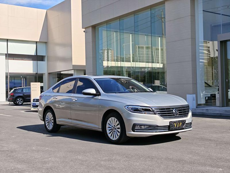 Volkswagen Lavida - фото 2