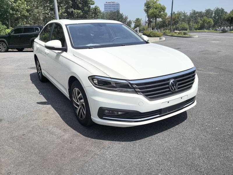 Volkswagen Lavida - фото 2