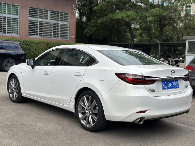 Mazda Atenza - фото 2