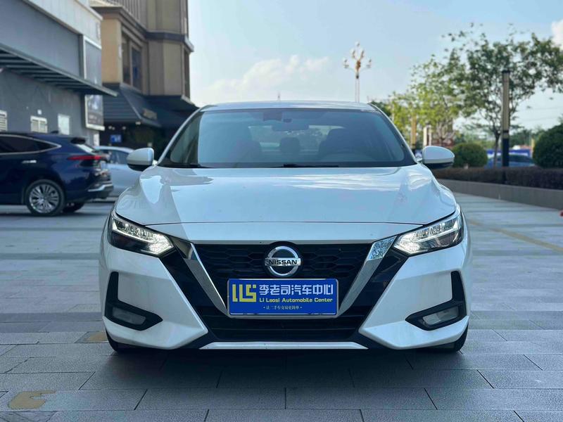 Nissan Sylphy - фото 1