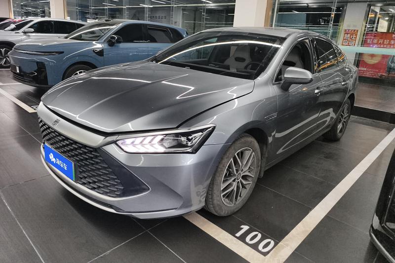BYD Qin PLUS DM-i - фото 0