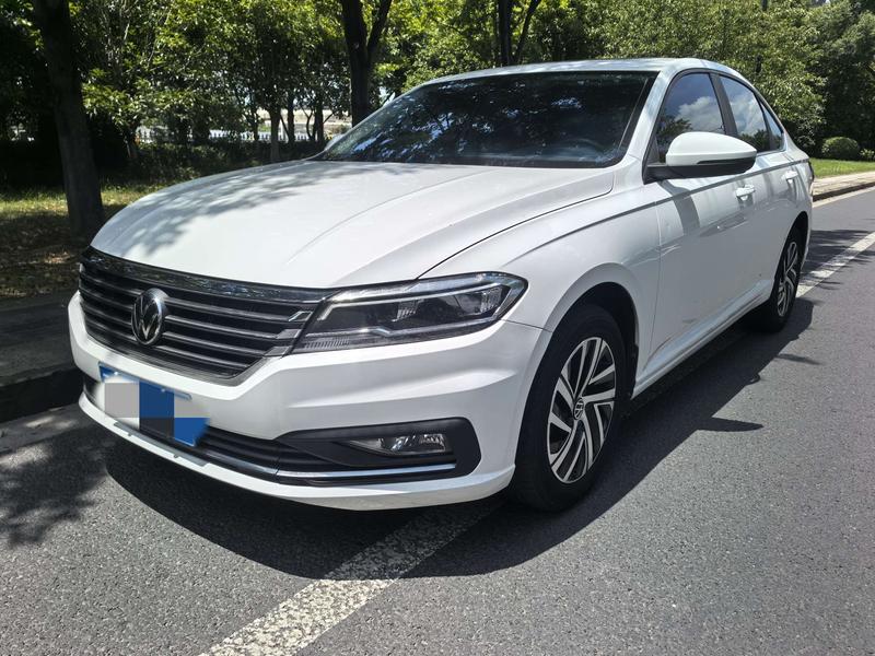 Volkswagen Lavida - фото 0