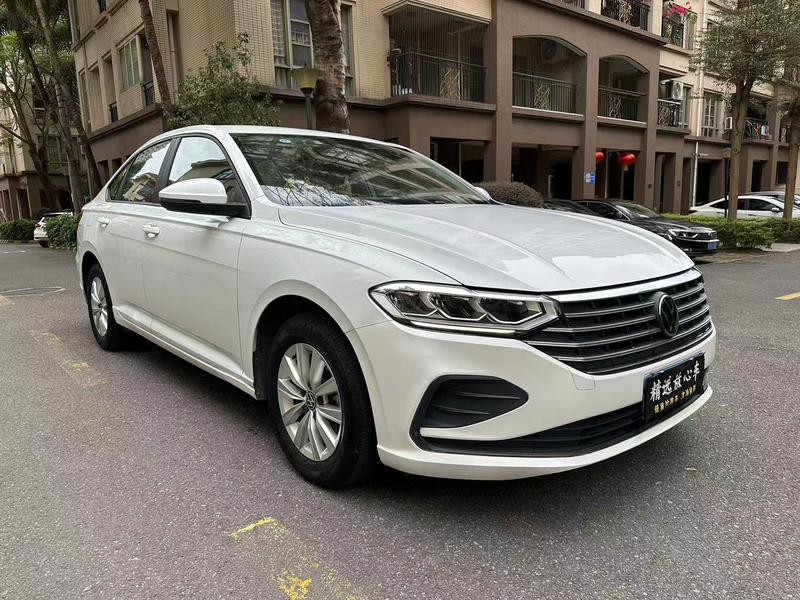 Volkswagen Lavida - фото 2