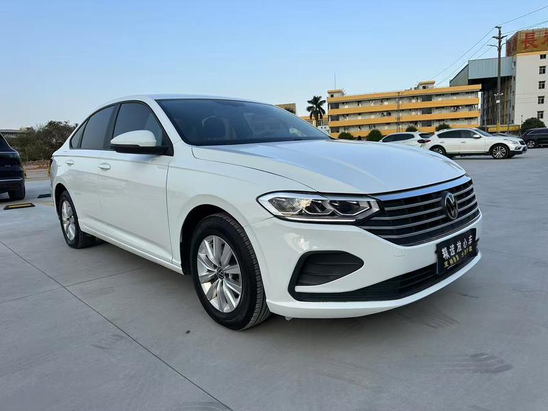 Volkswagen Lavida - фото 2