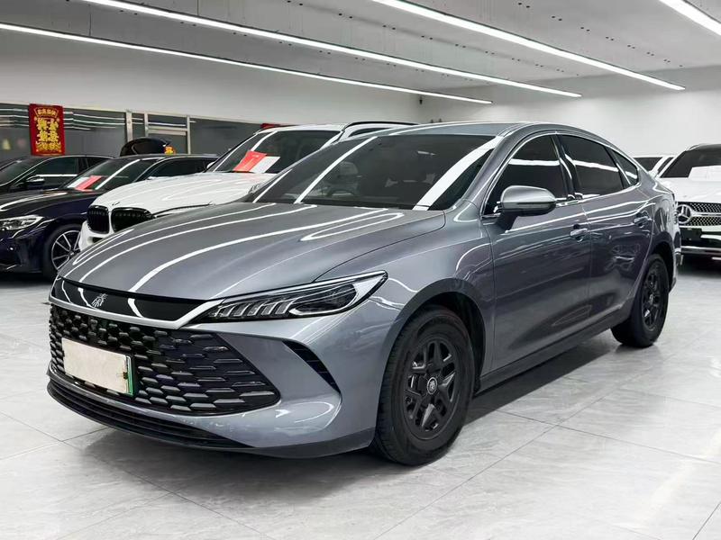 BYD Qin PLUS DM-i - фото 0