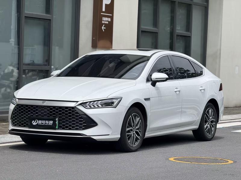 BYD Qin PLUS DM-i - фото 0