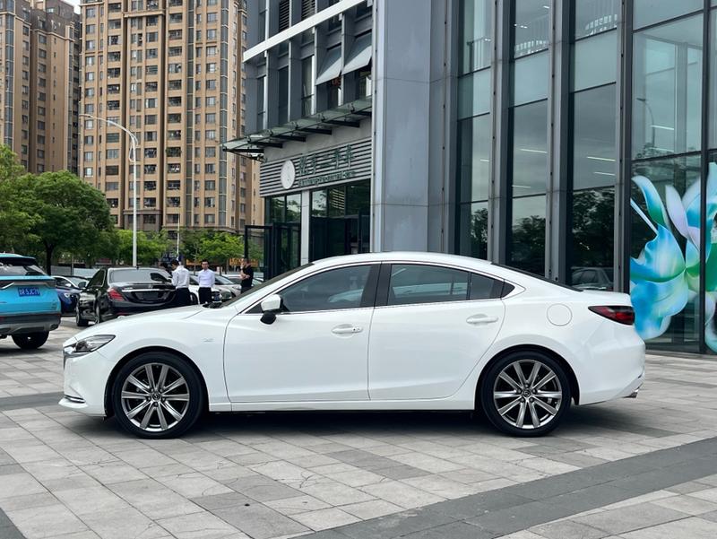 Mazda Atenza - фото 3