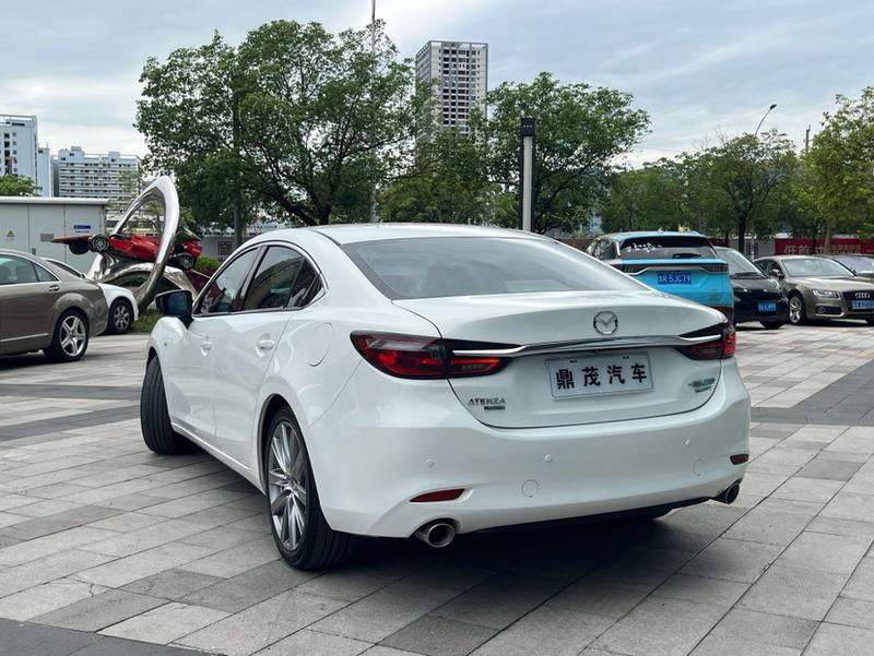 Mazda Atenza - фото 4
