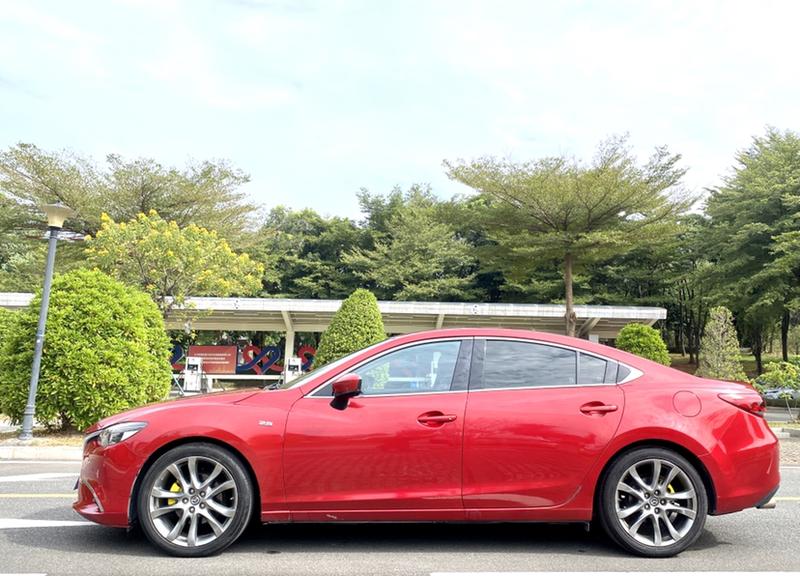 Mazda Atenza - фото 3