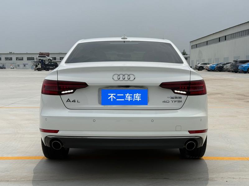 Audi A4L - фото 4