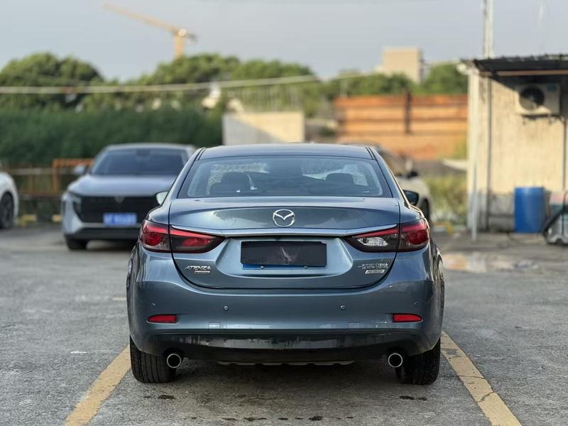 Mazda Atenza - фото 4