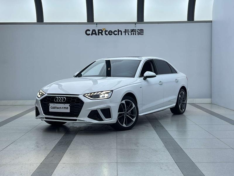 Audi A4L - фото 0