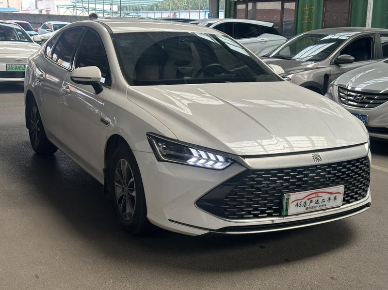 BYD Qin PLUS DM-i - фото 2