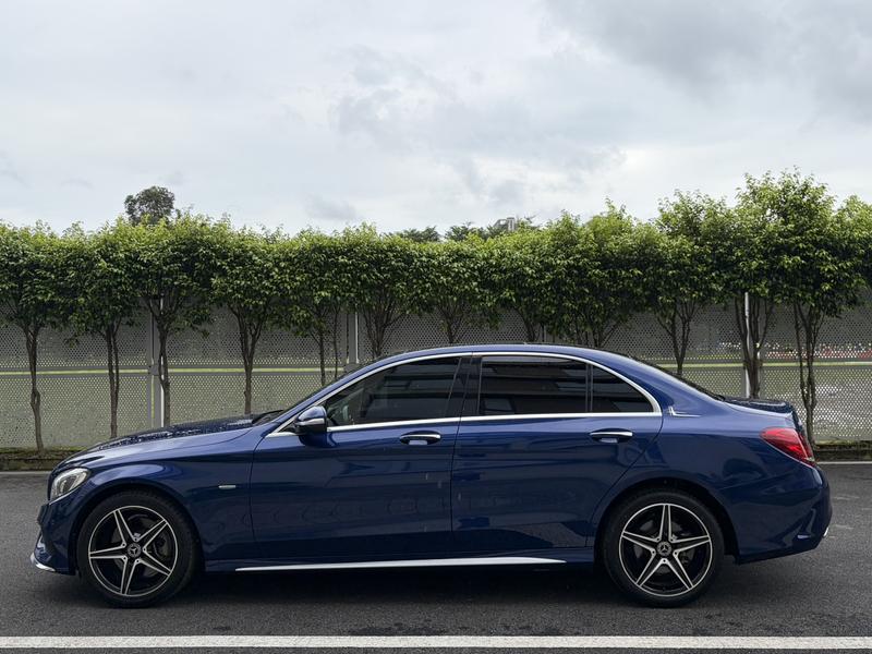 Mercedes-Benz C-Class - фото 3