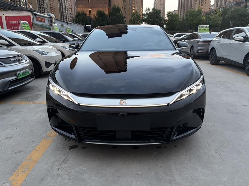 BYD Han EV - фото 1