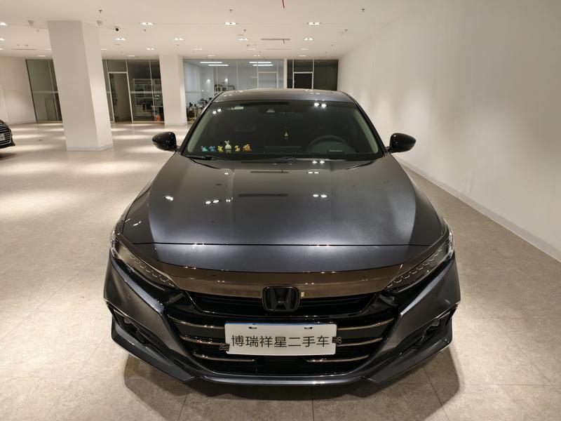 Honda Accord - фото 1