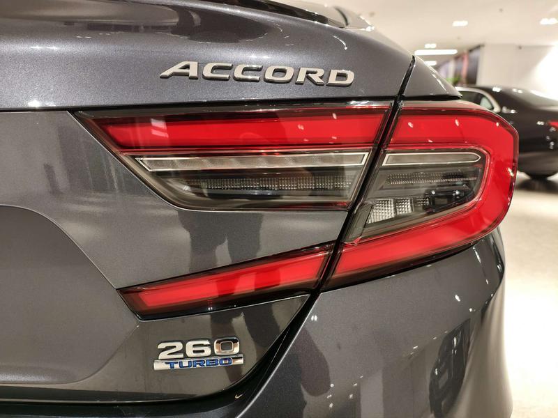 Honda Accord - фото 4