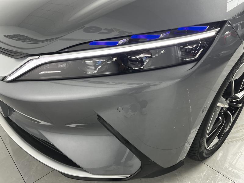 BYD Han EV - фото 4
