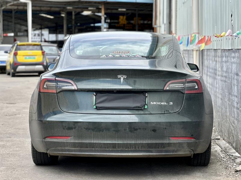 Tesla Model 3 - фото 4