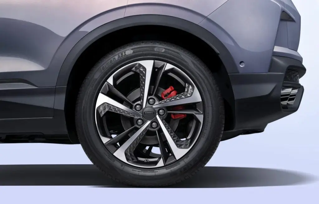 Geely coolray_new